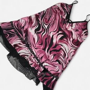 Vintage Y2K Night Gown, Size Large, Pink, Graphic Print